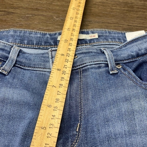 Levi’s 711 skinny distressed jeans women size 16w plus size - Picture 7 of 8